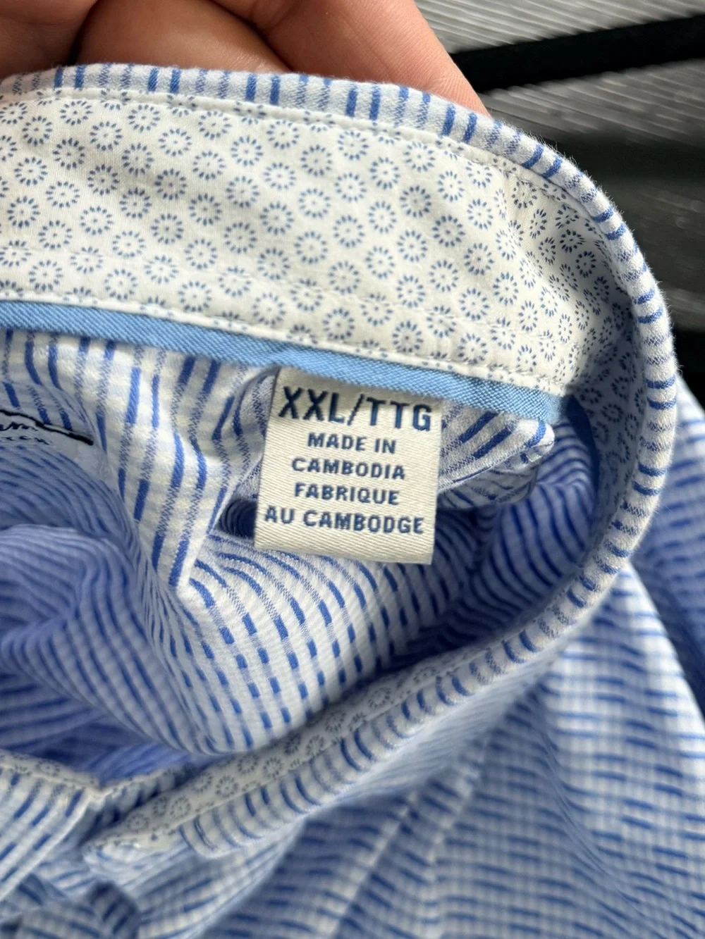 EUC Tommy Bahama Pale Blue Textured Long-Sleeve Button Shirt - Picture 3 of 8